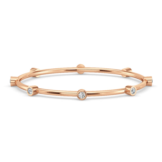 CLARETTE BEZEL SET ROUND CUT  STATION ROUND BANGLE, GOLD