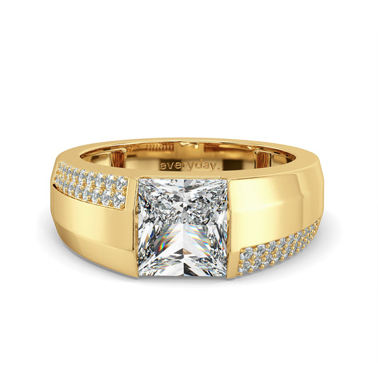 OLIVER PRINCESS CUT SOLITAIRE RING WITH STUDDED DIAMONDS, GOLD